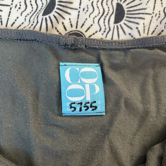 Long tube top blouse - Picture 3 of 3